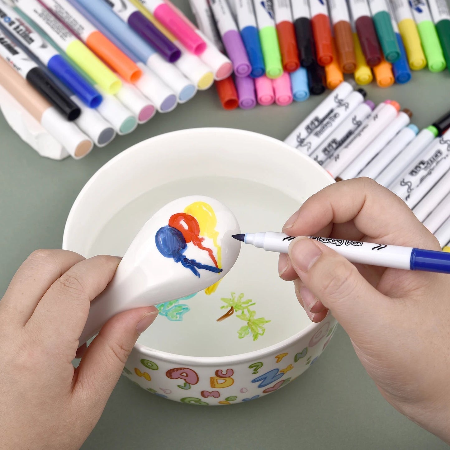 12pcs Magical Water Painting Pen Colourful Mark Pen Markers