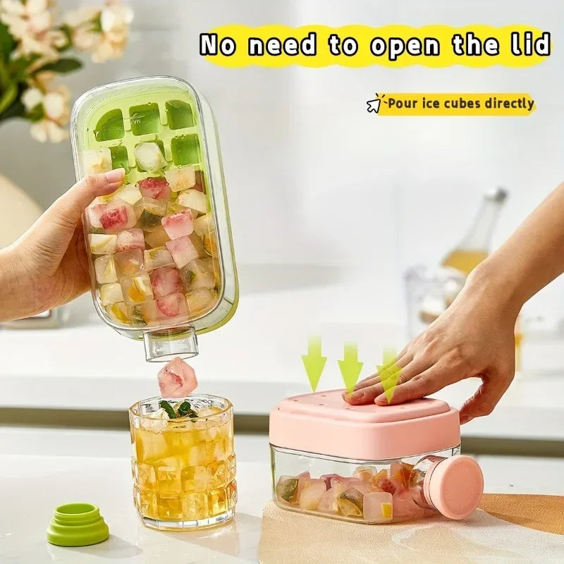 Summer Ice Cube Tray With Straw 2-in-1 Ice Cube Maker Bottle